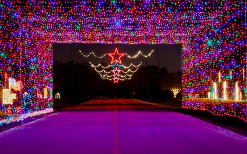 10 Ways to Celebrate the Holidays & Christmas in Dallas 2021